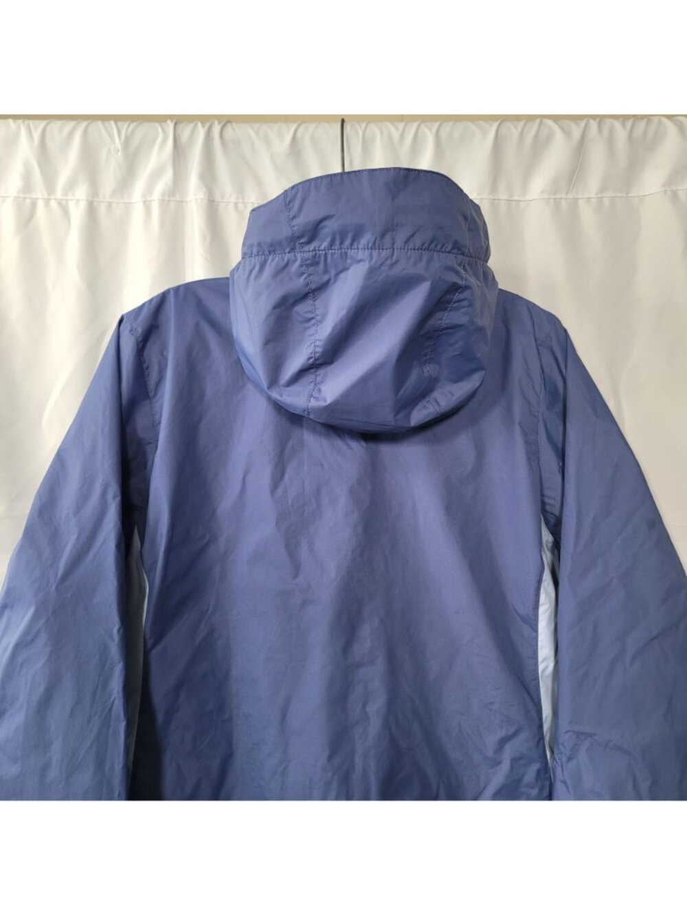Columbia Women's Blue Lightweight Waterproof Hooded Rain Jacket Size M - Picture 5 of 15
